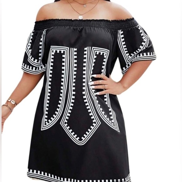 SHEIN VCAY NEW Plus Geo Print Off Shoulder Half Sleeve Tunic Dress 2XL - Picture 5 of 5